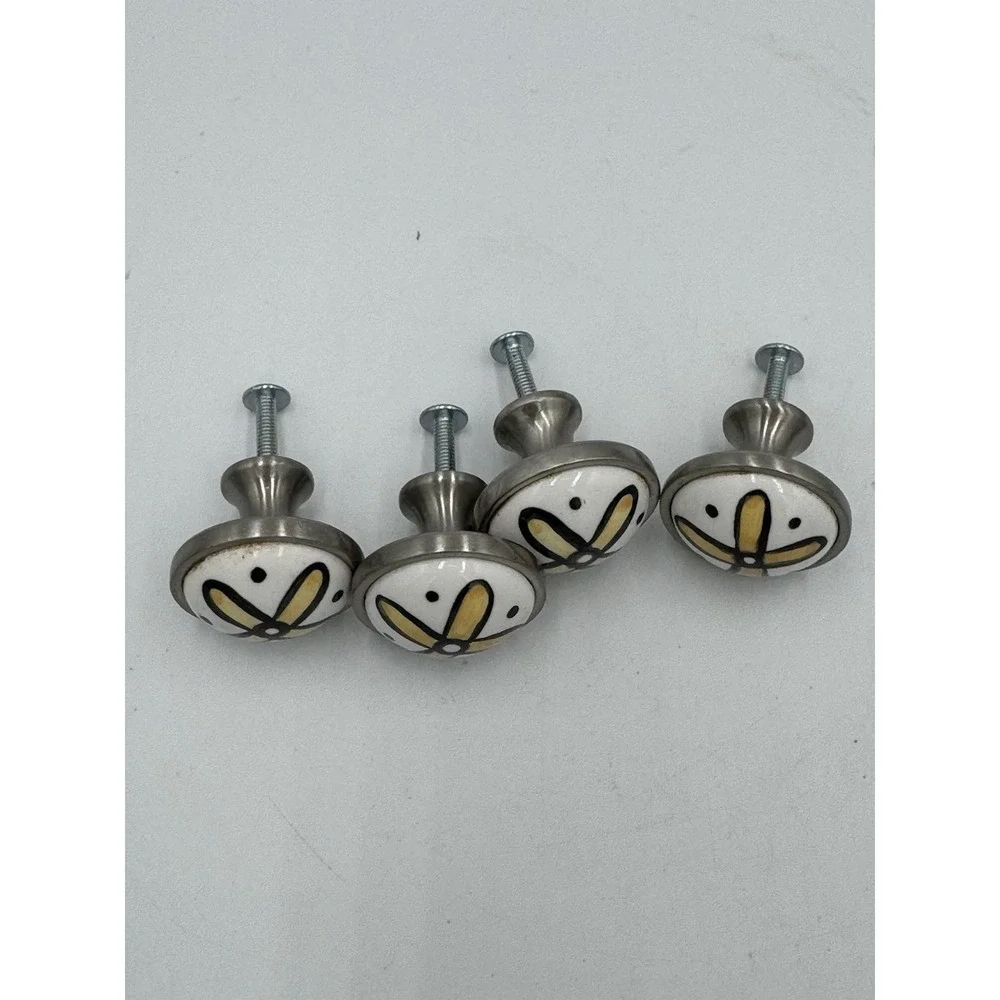 Decorative Yellow/White‎ Flower Knobs for Cabinet or Furniture Set of 4
